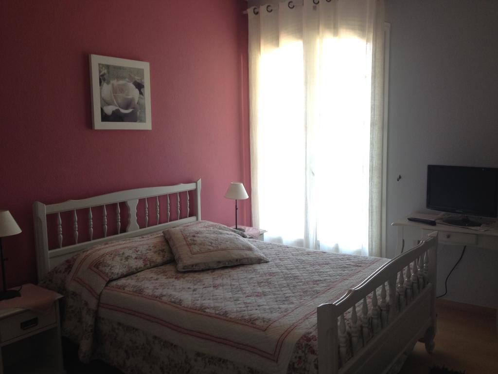 Bed and Breakfast Logis Du Comte Suze-la-Rousse Exterior foto